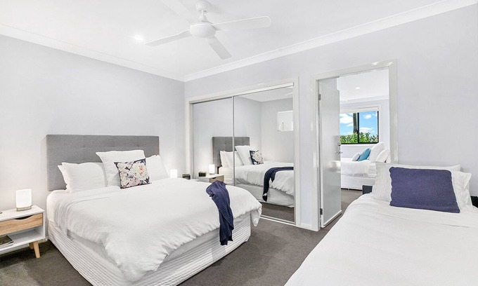 Louth Park Apartment | Mala Retreat, Shiraz-Chardonnay Rooms Sleeps 7