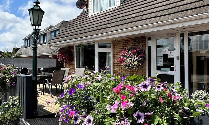 Malahide House | Malahide Guest Rooms