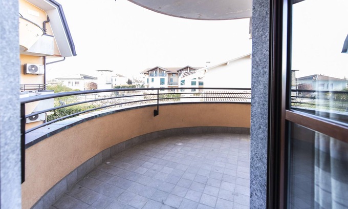 Vizzola Ticino Apartment | Malpensa Express in Vizzola Ticino