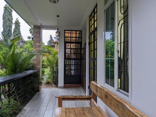 Moshi House | Mama Africa Luxury Villa
