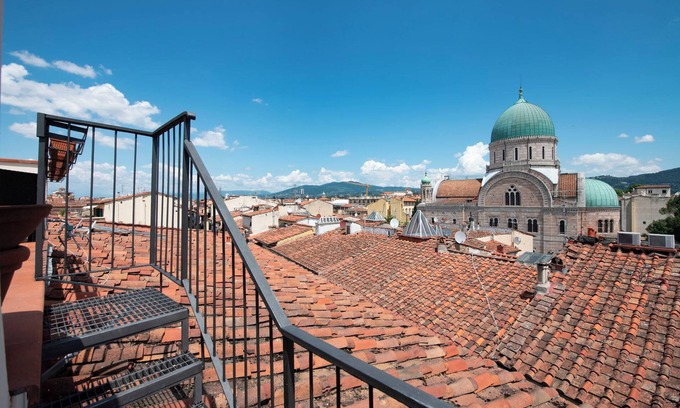 Sant' Ambrogio Apartment | Mamo Florence - Pilastri Terrace Apartment