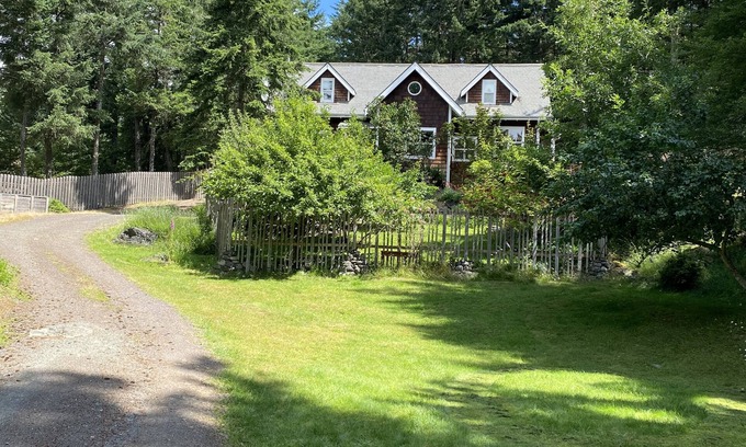 Rosario House | Mandala House - Rest, Relax, Recharge