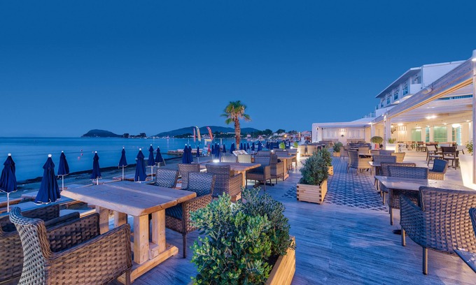 Laganas Hotel | Mandala Seafront Suites