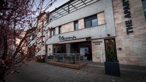 Jaszbereny Apartment | Manna Aparthouse