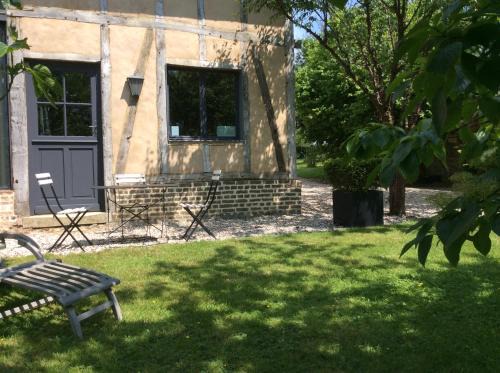 Isneauville House | Manoir de La Muette