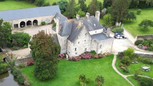 Valognes Bed & Breakfast | Manoir De Savigny