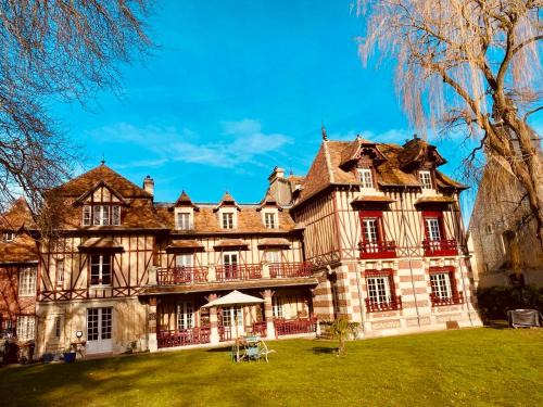 Croissanville Apartment | Manoir des Étangs