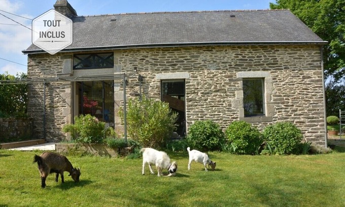 Loperec House | Manor house - Charm and countryside - In Center Finistère