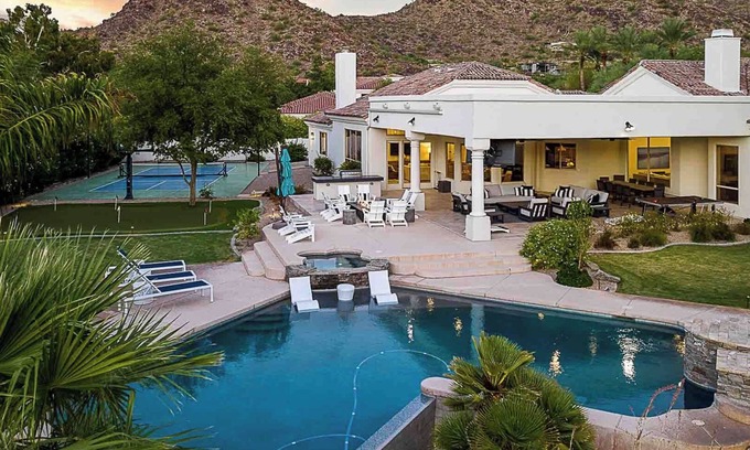 Paradise Valley House | Manor Retreat - Contemporary Luxury Villa w/Picture Perfect Mountain Views!