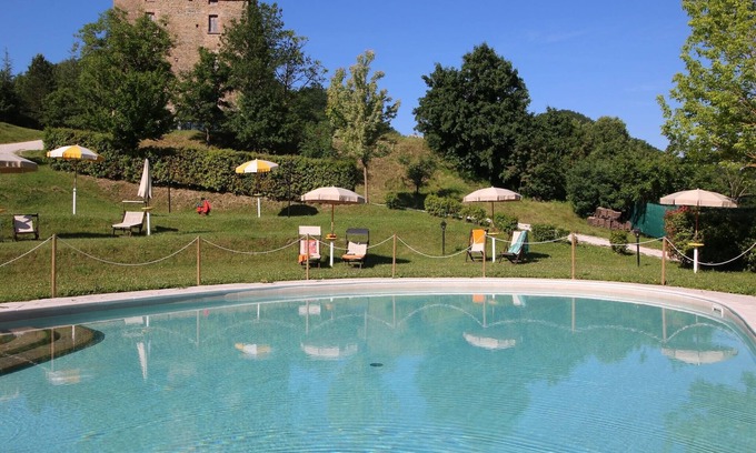 SantʼAngelo in Vado Villa | Mansion in Apecchio near Lake and Pool
