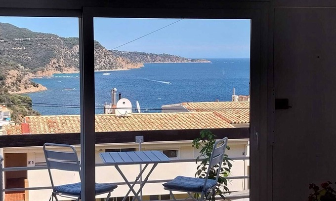 Salionc Apartment | Mar, Montaña y Relax con Vistas al mar