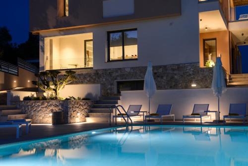 Palaio Tsifliki Apartment | MARAVILLA SUITES