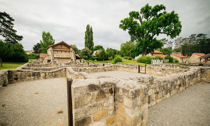 Petronell-Carnuntum Hotel | Marc Aurel