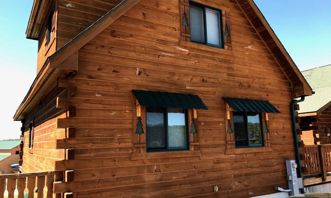 Warrens Cabin | Marcie's Cabin: Your Perfect Getaway for Relaxation and Adventure!