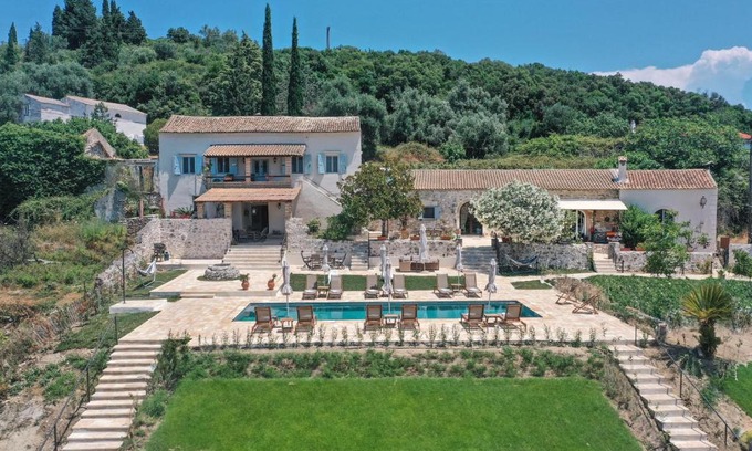 Dafnata House | Marcora Historic Mansion