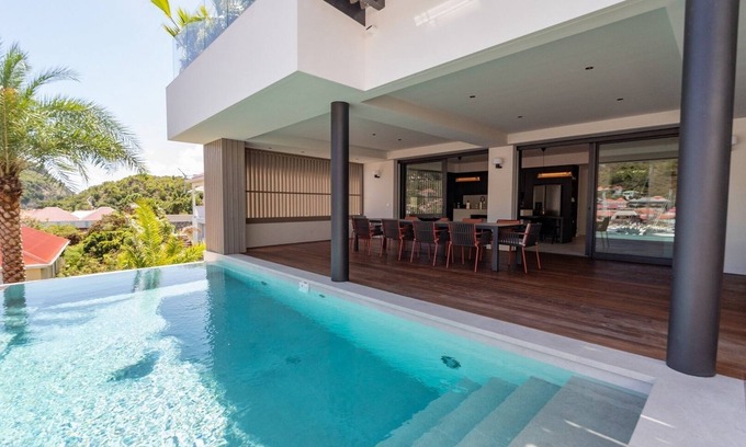 Lurin Villa | Mardix Privilege (2/3 Rooms)
