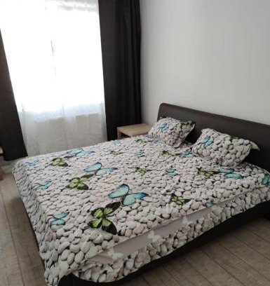 Sector 3 Apartment | Marimar