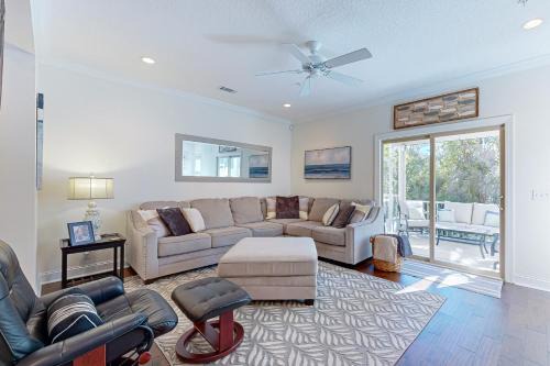 Epworth Acres House | Mariner's Landing 602