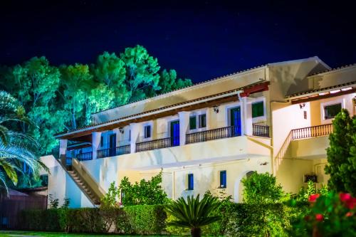 Messonghi Apartment | Marini Apartments