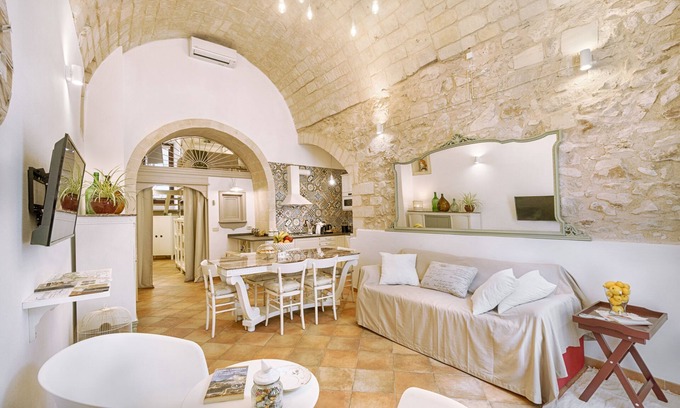 Ragusa House | Mario Leggio 83, as at home