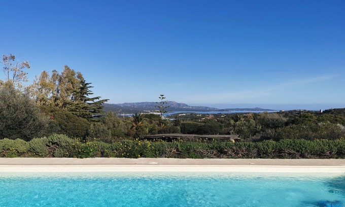 Olbia House | MARIPOSA HOUSE PORTO ROTONDO