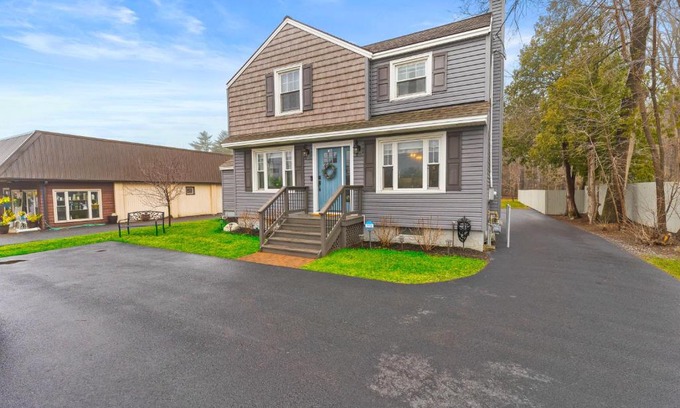 South Glens Falls Apartment | Marjories Way 2