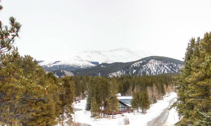 Warrior's Mark House | Mark IX #7 - Close to Town - Free Shuttle