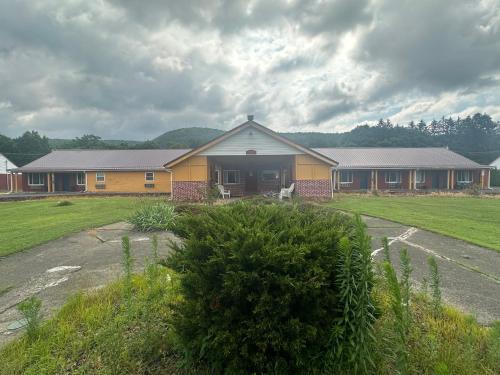 Elmira Hotel | Mark Twain Motor Inn