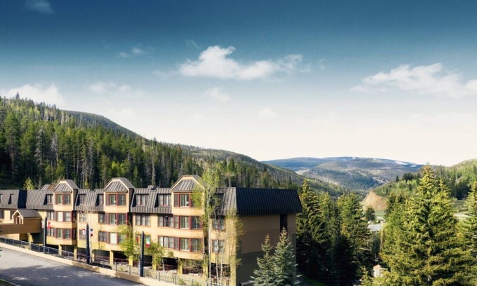 Vail Resort | Marriott's StreamSide Evergreen at Vail 2 Bedroom Villa