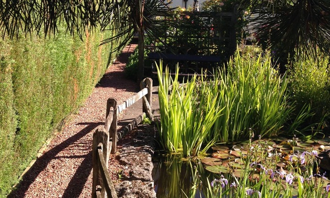 Rugeley Bed & Breakfast | Marsh Farm