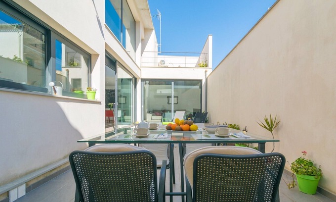 Sa Pobla Ski Chalet | Marte - House In Sa Pobla. Free Wifi