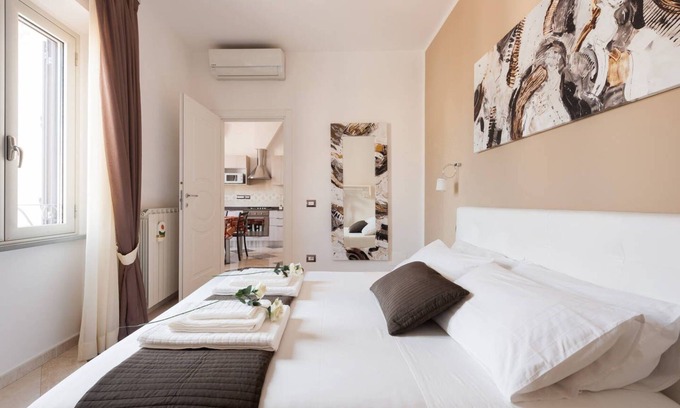 San Lorenzo Apartment | 💥"Marte Suite" - in the heart of Florence! A/C - WiFi superfast! 💥