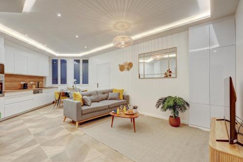 Arts-et-Metiers Apartment | Martine Suite, Place de la République