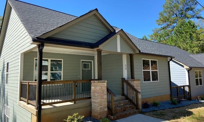 Waxhaw Condo | * Marvel escape to quaint downtown Waxhaw*