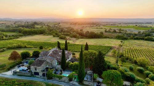 Saint-Sauveur-de-Cruzieres Bed & Breakfast | Mas des Molières