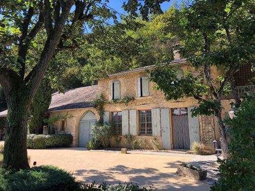 Charmes-sur-l'Herbasse House | Mas des Poutres - Gîte Rose 100M2