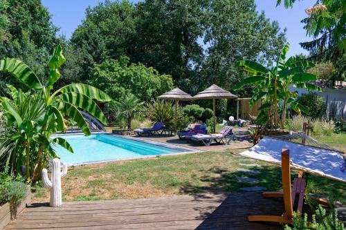 Le Champ-Saint-Pere Bed & Breakfast | Mas des Vignes Piscine chauffée