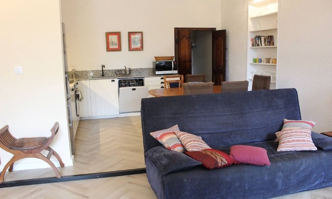 Reynes Apartment | Mas Pallares Gites near Ceret, Spacious Ground Floor Apartment