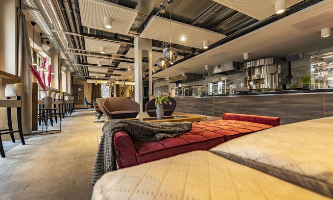 Munchen District Apartment | MASEVEN München Messe Dornach