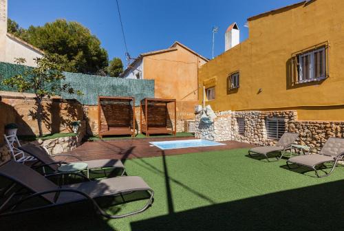 Can Trabal House | Masia Alt