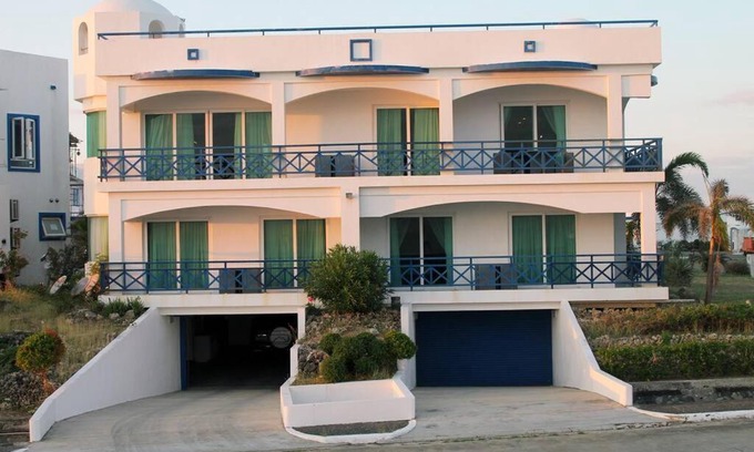 San Fernando Apartment | Master Suite at World Class Resort