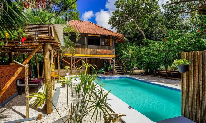 Matapalo House | Matambú Rancho: Rustic 2bd Apt w/Shared Pool