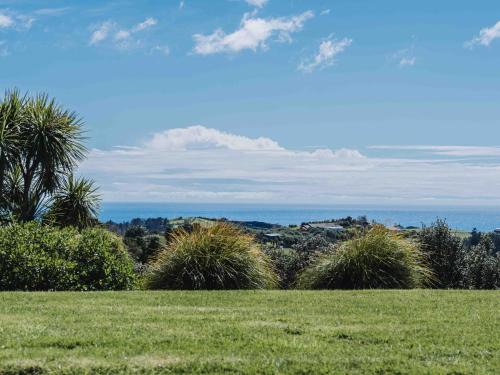Tutukaka Cabin | Matapouri & Tutukaka Spectacular Coastal Views- Aroha Luxury Guest Suite