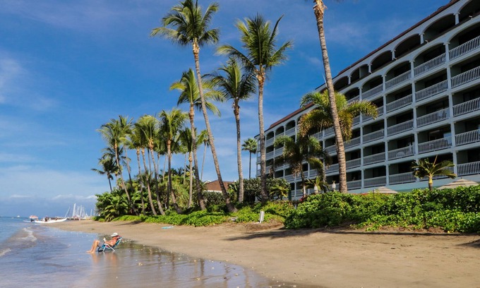 Historic Lahaina Front Street Condo | MAUI LAHAINA SHORES 1 BEDnBEACH & OCEAN FRONT GROUND-FLOOR nNO RESORT-CLEAN FEE