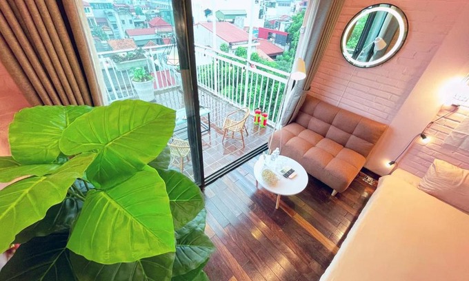 Old Quarter House | May - AMAZING ROOFTOP SKY VIEW 03