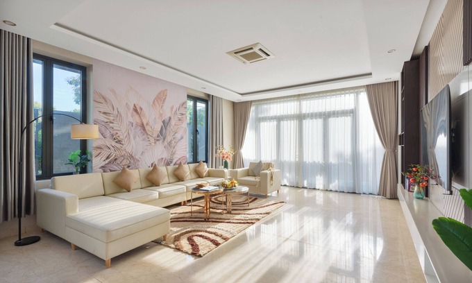 Ngu Hanh Son Villa | May Crystal Pool Villa 6BR Jazacuzzi - 3mins to My Khe beach