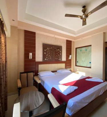 Tiruchirappalli Hotel | Maya Residency