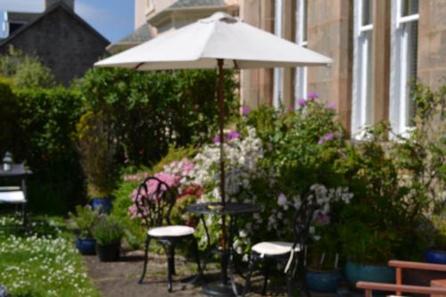 Helensburgh House | Maybank Guest House