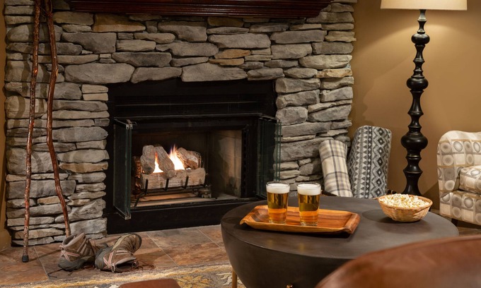 Blowing Rock Hotel | Meadowbrook Inn