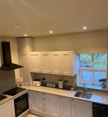 Edgworth Apartment | Meadowcroft farm